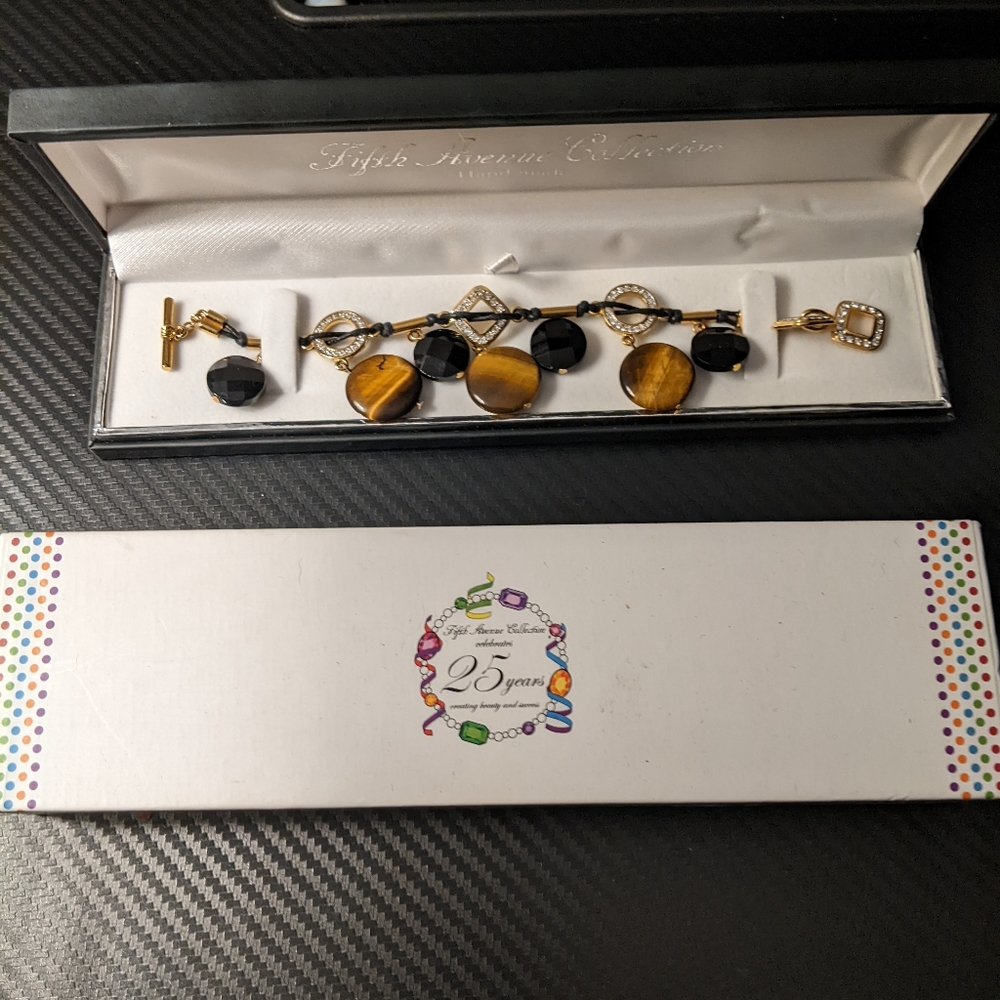 Fifth Avenue Collection Tiger Eye Bracelet